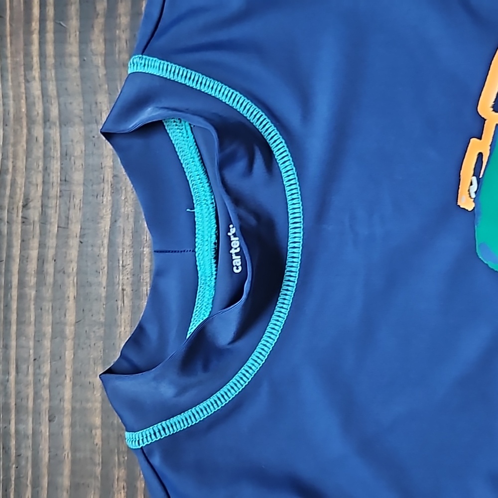 NEW! CARTER'S DINO RASHGUARD - Picture 3 of 7
